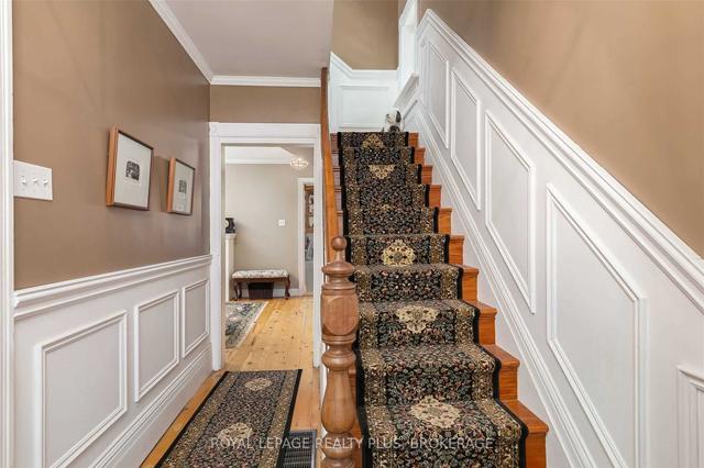 1569 7th Ave E, House detached with 5 bedrooms, 3 bathrooms and 7 parking in Owen Sound ON | Image 17