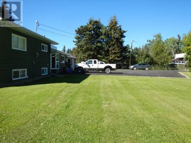 242 Gerow Drive, House detached with 3 bedrooms, 2 bathrooms and null parking in Burns Lake BC | Image 2