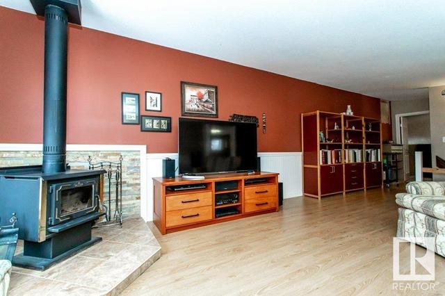 0 - 57301 Rge Rd 51, House detached with 3 bedrooms, 3 bathrooms and 15 parking in Lac Ste. Anne County AB | Image 24