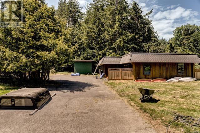 215 Easthom Rd, House detached with 5 bedrooms, 3 bathrooms and 20 parking in Nanaimo B BC | Image 22