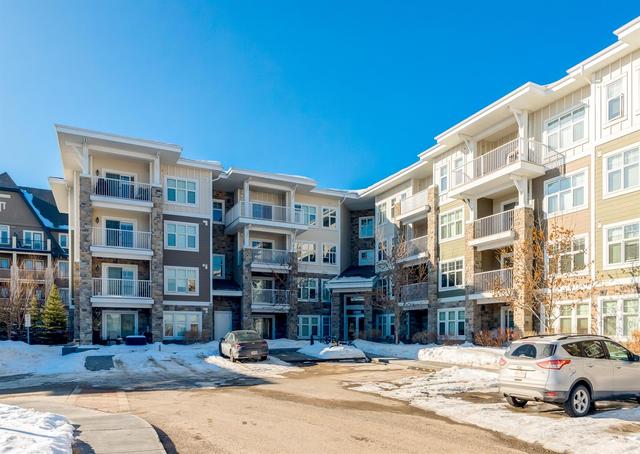 3310 - 11 Mahogany Row Se, Condo with 2 bedrooms, 2 bathrooms and 1 parking in Calgary AB | Image 2