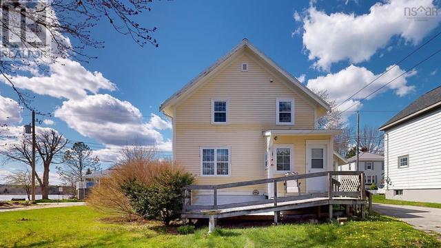 25 Mersey Avenue, House detached with 3 bedrooms, 1 bathrooms and null parking in Queens NS | Image 32