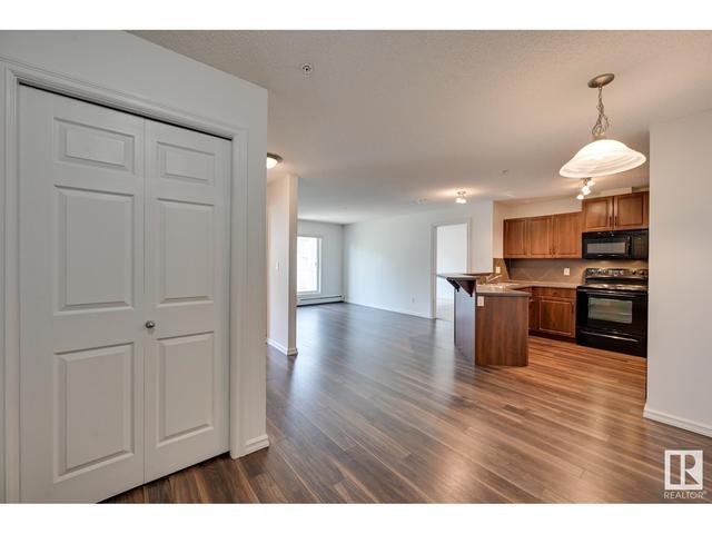 303 - 2208 44 Av Nw, Condo with 2 bedrooms, 2 bathrooms and null parking in Edmonton AB | Image 5