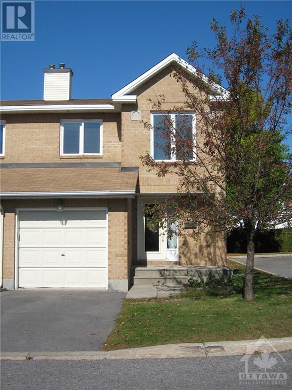 1950 Summerfields Crescent, Townhouse with 3 bedrooms, 3 bathrooms and 2 parking in Ottawa ON | Image 10