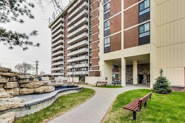 810 - 541 Blackthorn Ave, Condo with 1 bedrooms, 1 bathrooms and 1 parking in Toronto ON | Image 12