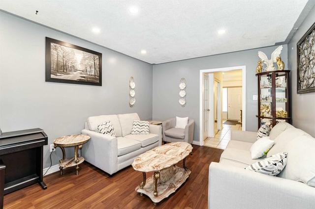 57 Greenwich Circ, Townhouse with 3 bedrooms, 3 bathrooms and 2 parking in Brampton ON | Image 7