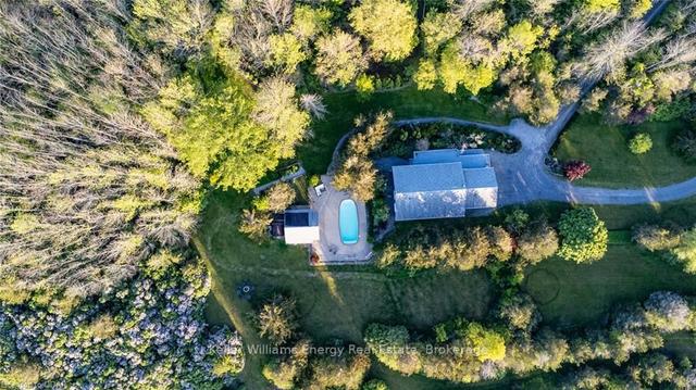 90 County Rd 13, House detached with 3 bedrooms, 3 bathrooms and 6 parking in Prince Edward County ON | Image 1