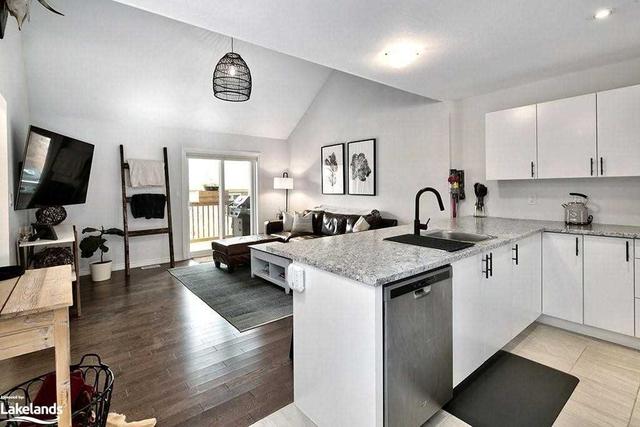 306 Royal Lane W, Townhouse with 2 bedrooms, 4 bathrooms and 2 parking in Meaford ON | Image 36