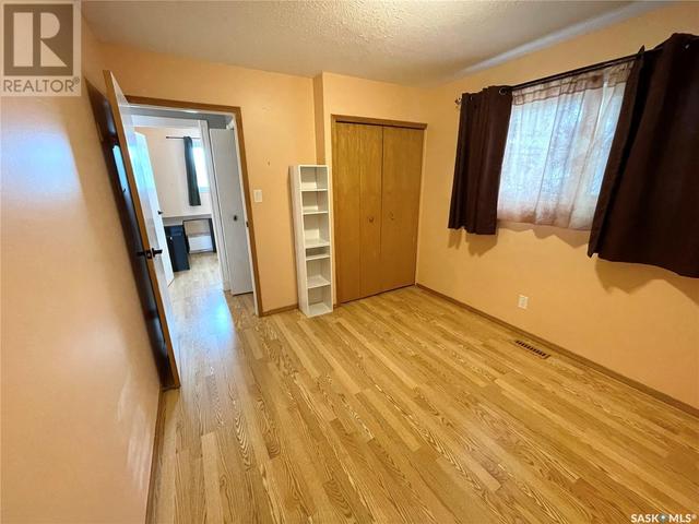 10906 Scott Drive, House detached with 4 bedrooms, 2 bathrooms and null parking in North Battleford CY SK | Image 19