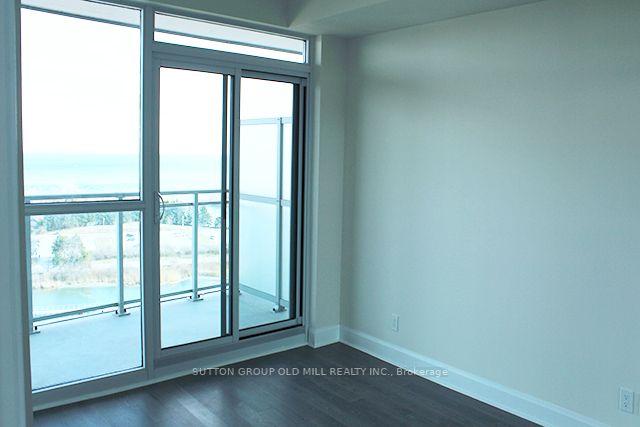 1009 - 33 Shore Breeze Blvd, Condo with 2 bedrooms, 2 bathrooms and 1 parking in Toronto ON | Image 9