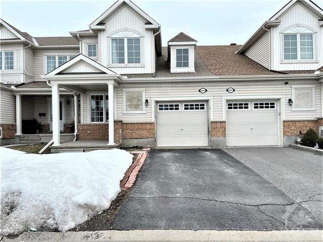 3649 Cambrian Road, Townhouse with 3 bedrooms, 2 bathrooms and 3 parking in Ottawa ON | Image 1