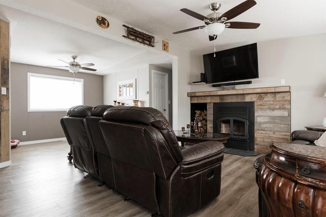 257 Card Court, House detached with 3 bedrooms, 2 bathrooms and 5 parking in Wood Buffalo AB | Image 8