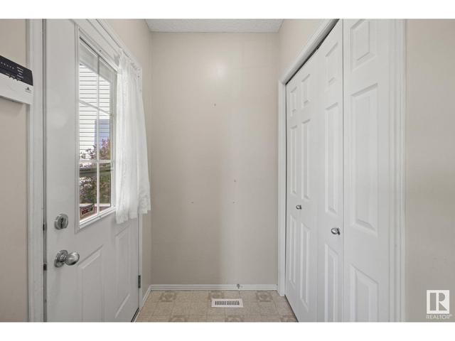4408 150 Av Nw, House detached with 3 bedrooms, 1 bathrooms and null parking in Edmonton AB | Image 3