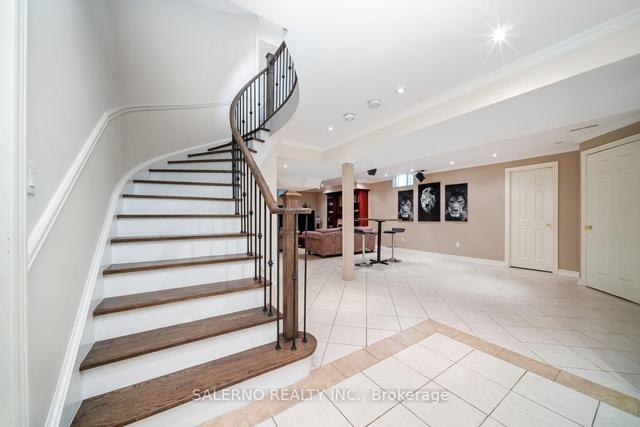 103 Appian Way, House detached with 4 bedrooms, 4 bathrooms and 9 parking in Vaughan ON | Image 18