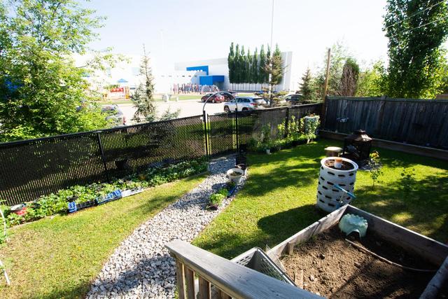8822 74 Avenue, House detached with 5 bedrooms, 3 bathrooms and 6 parking in Grande Prairie AB | Image 17