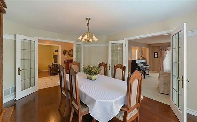 6742 Tenth Line, House detached with 4 bedrooms, 3 bathrooms and 3 parking in Mississauga ON | Image 4