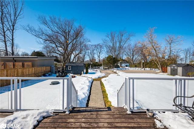 1174 Alfred Street, House detached with 3 bedrooms, 1 bathrooms and null parking in Innisfil ON | Image 19