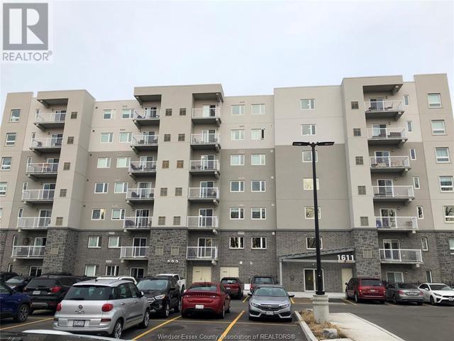 214 - 1611 Banwell Road, Condo with 2 bedrooms, 3 bathrooms and null parking in Windsor ON | Image 1