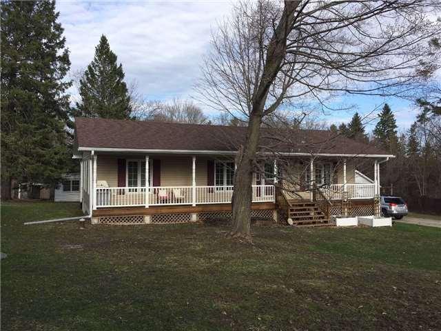 6742 Highway 35, House detached with 3 bedrooms, 2 bathrooms and 8 parking in Kawartha Lakes ON | Image 1