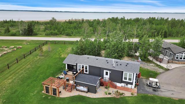 31 - 41019 Rr 11, House detached with 2 bedrooms, 1 bathrooms and 4 parking in Lacombe County AB | Image 2
