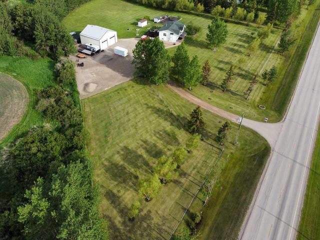 37549 781 Highway, House detached with 5 bedrooms, 2 bathrooms and 4 parking in Red Deer County AB | Image 31