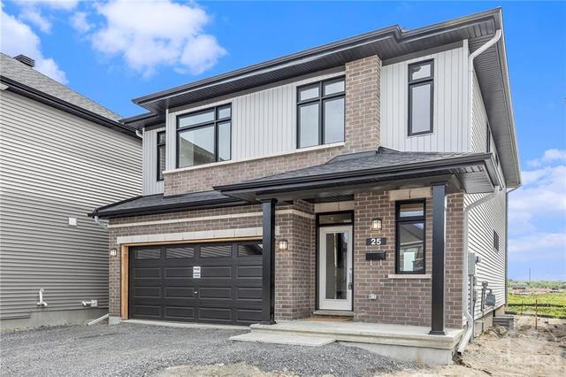25 Tolchaco Court, House detached with 4 bedrooms, 4 bathrooms and 6 parking in Ottawa ON | Image 3