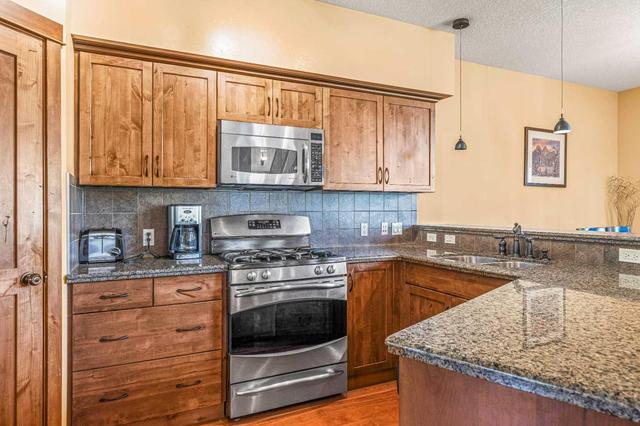 123 - 107 Armstrong Place, Condo with 3 bedrooms, 2 bathrooms and 2 parking in Canmore AB | Image 11