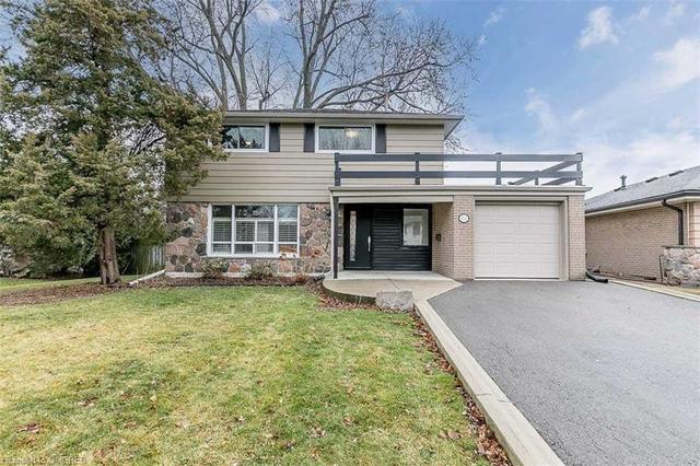 237 Bartley Bull Park, House detached with 5 bedrooms, 2 bathrooms and null parking in Brampton ON | Image 1