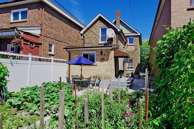 20 Greenlaw Ave, House detached with 3 bedrooms, 2 bathrooms and 2 parking in Toronto ON | Image 21