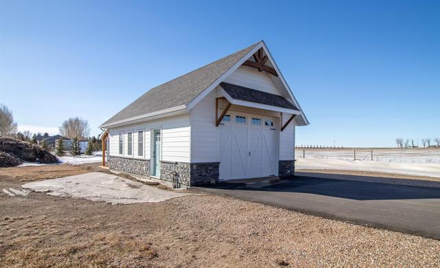 506 3 Street, House detached with 6 bedrooms, 3 bathrooms and 6 parking in Lethbridge County AB | Image 45