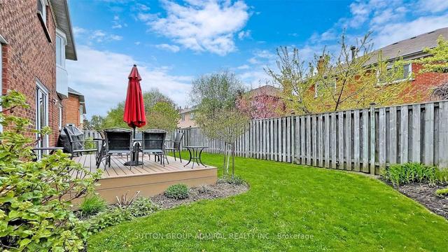 79 Rockwood Cres, House detached with 5 bedrooms, 5 bathrooms and 6 parking in Vaughan ON | Image 31
