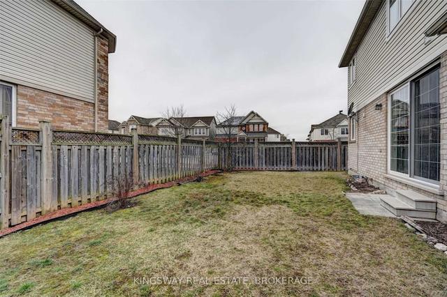 39 Henwood Dr, House detached with 4 bedrooms, 3 bathrooms and 4 parking in Cambridge ON | Image 35
