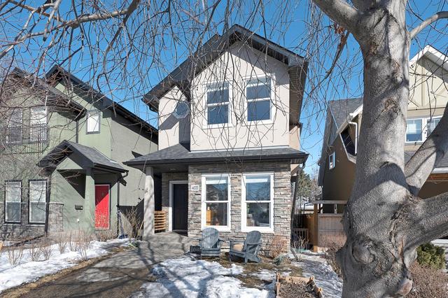4022 18 Street Sw, House detached with 4 bedrooms, 3 bathrooms and 2 parking in Calgary AB | Image 1