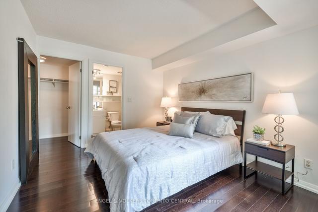 733 - 111 Elizabeth St, Condo with 2 bedrooms, 2 bathrooms and 1 parking in Toronto ON | Image 17