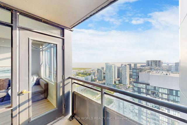 5209 - 25 Telegram Mews, Condo with 1 bedrooms, 1 bathrooms and 1 parking in Toronto ON | Image 21