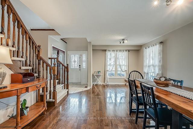 2215 Kenneth Cres, House detached with 3 bedrooms, 3 bathrooms and 3 parking in Burlington ON | Image 32