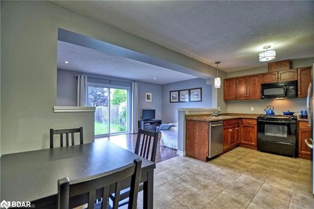 6 Edwards Street, House attached with 3 bedrooms, 2 bathrooms and 3 parking in Guelph ON | Image 3