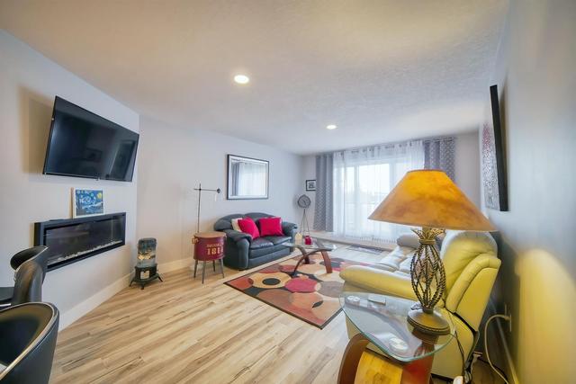 306 - 333 Garry Crescent Ne, Condo with 2 bedrooms, 2 bathrooms and 1 parking in Calgary AB | Image 10