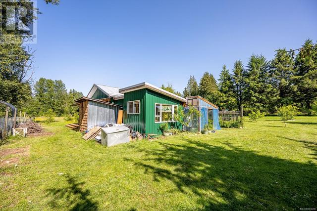 3326 Royston Rd, House detached with 5 bedrooms, 2 bathrooms and 10 parking in Comox Valley A BC | Image 37
