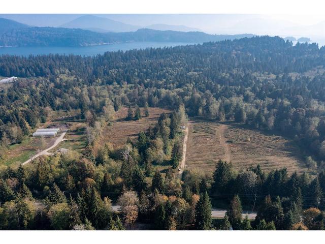 1900 Port Mellon Highway, House detached with 3 bedrooms, 3 bathrooms and null parking in Sunshine Coast F BC | Image 11