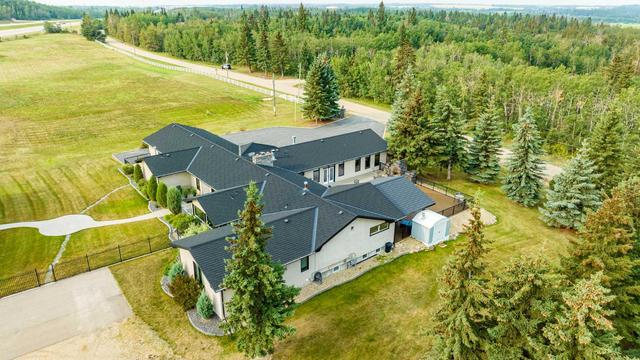 39225 Range Road 274 Range, House detached with 4 bedrooms, 4 bathrooms and 3 parking in Red Deer County AB | Image 42