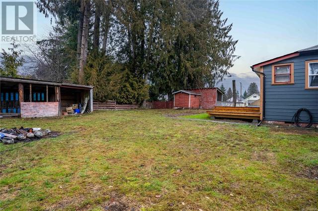 151 Comiaken Ave, House detached with 2 bedrooms, 1 bathrooms and 4 parking in Lake Cowichan BC | Image 12