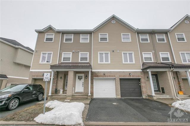 529 Simran Private, Townhouse with 2 bedrooms, 3 bathrooms and 2 parking in Ottawa ON | Image 1
