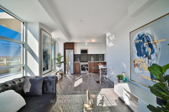 623 - 1787 St. Clair Ave W, Condo with 2 bedrooms, 2 bathrooms and 1 parking in Toronto ON | Image 1