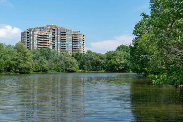 809 - 610 Bullock Dr, Condo with 2 bedrooms, 2 bathrooms and 2 parking in Markham ON | Image 12