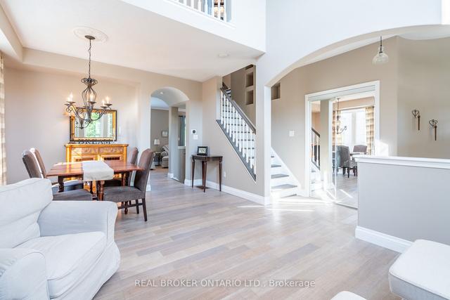 2183 Austin Crt, House detached with 4 bedrooms, 4 bathrooms and 4 parking in Burlington ON | Image 37