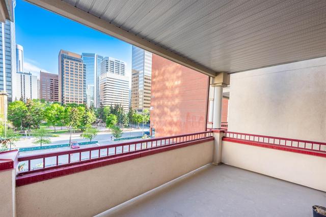 414 - 777 3 Avenue Sw, Condo with 2 bedrooms, 2 bathrooms and 1 parking in Calgary AB | Image 27