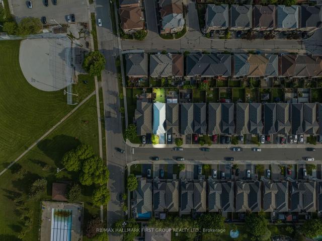 3 Erinview Terr, House detached with 4 bedrooms, 5 bathrooms and 2 parking in Toronto ON | Image 25