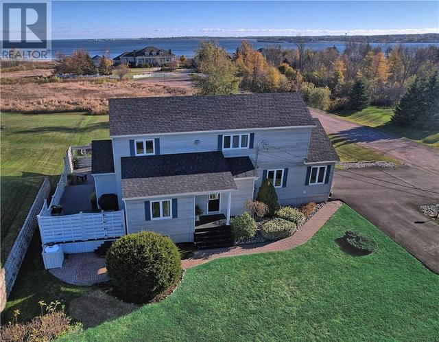 1 Anchor Crt, House detached with 2 bedrooms, 2 bathrooms and null parking in Shediac P NB | Image 1