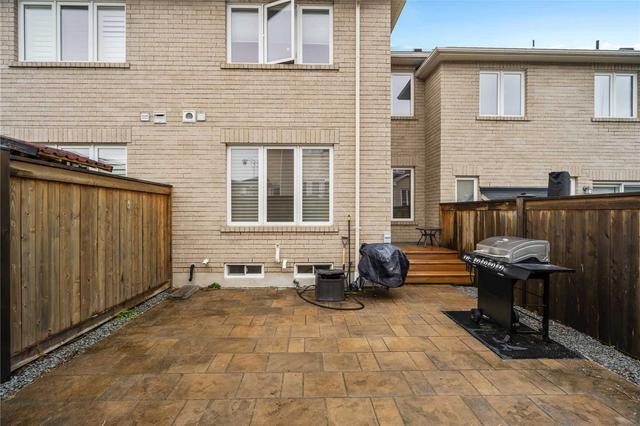 79 Portwine Dr, House attached with 3 bedrooms, 3 bathrooms and 2 parking in Toronto ON | Image 21